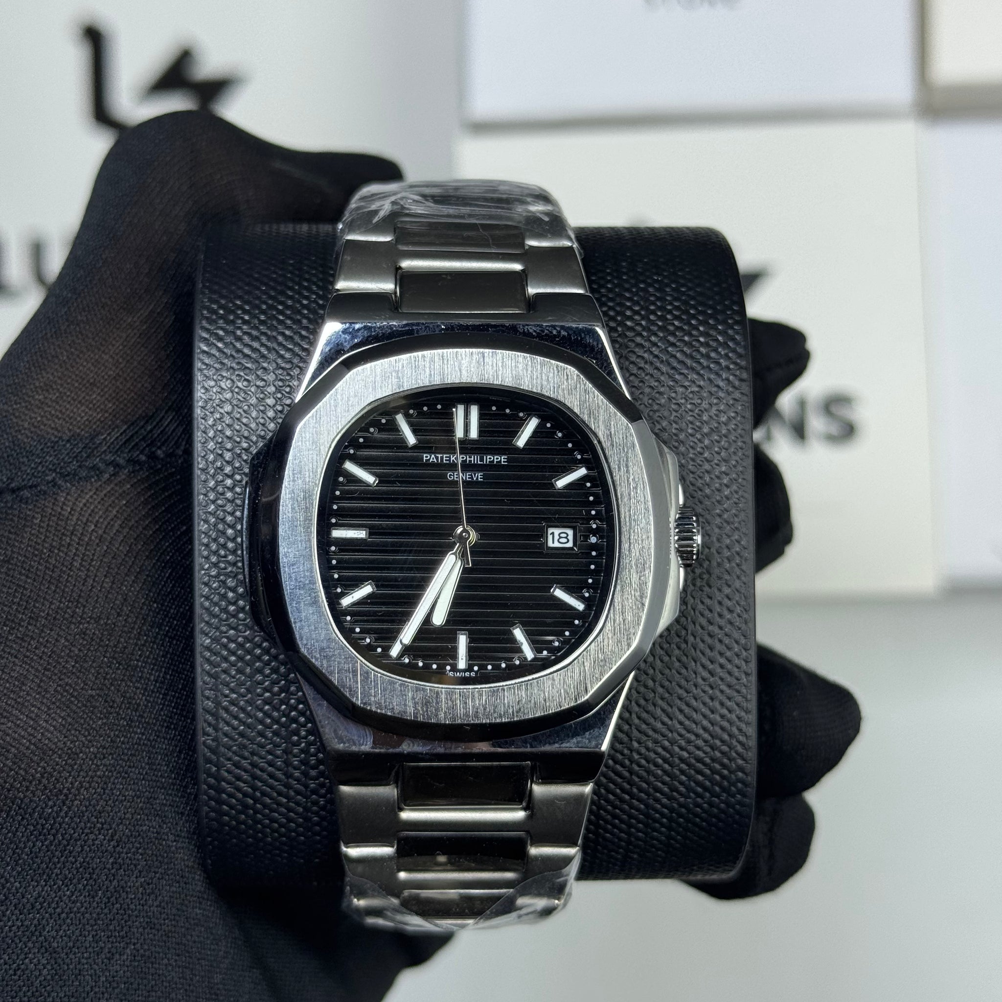 Patek Philippe Black Dail Silver Chain Stainless Steel